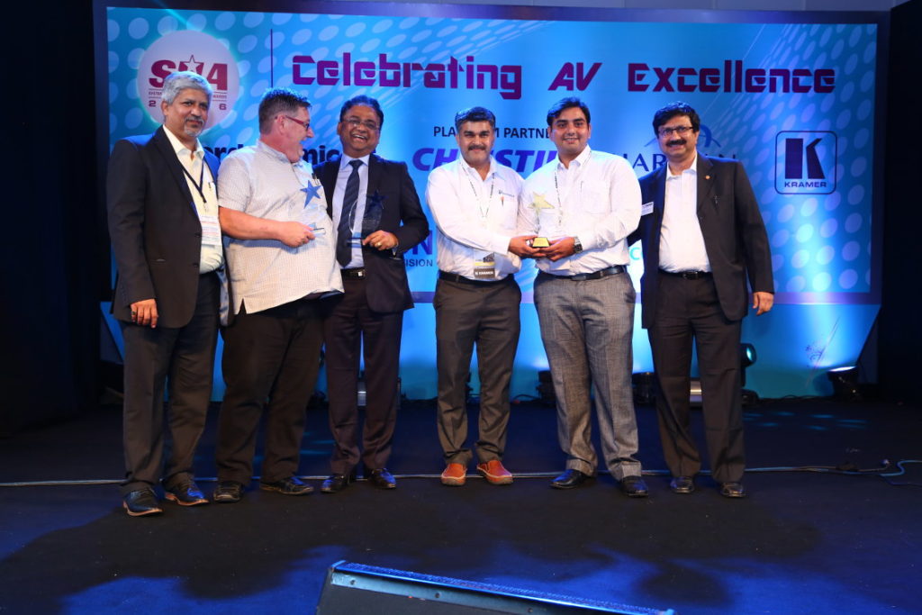 Also presented with the award for the same project were the two consultants who played key roles. Kelvin Ashby-King of T2 Consulting and Naidu Narendra of Rhino Engineers (2nd and 3rd from left respectively)